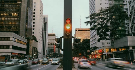 Maio Amarelo: HDI Seguros reforça importância da conduta do motorista