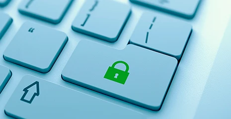 imagem de cadeado verde em uma tecla do teclado