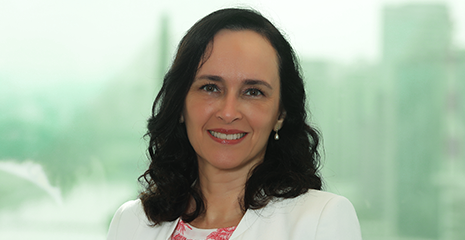 Em evento, Denise Ciavatta debateu o uso de inteligência artificial conversacional na experiência do cliente em seguros